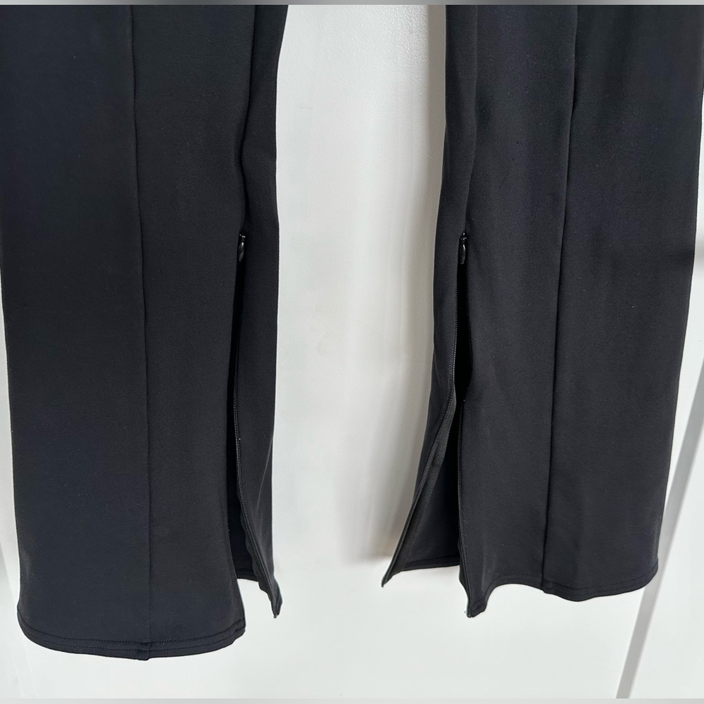 ALO Yoga High-Waist Zip It Flare Leggings Ankle Slit - Picture 6 of 9
